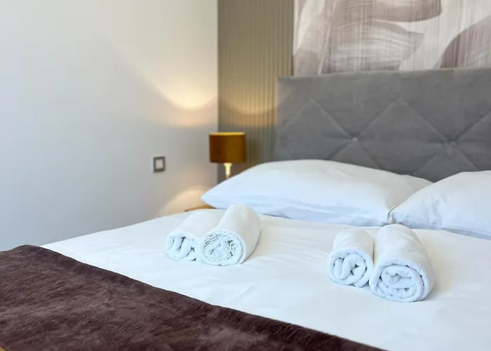 Hotel Lony